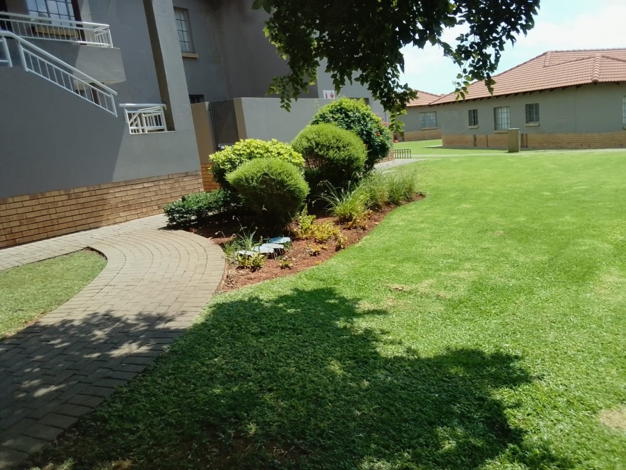 To Let 3 Bedroom Property for Rent in Waterkloof A H North West